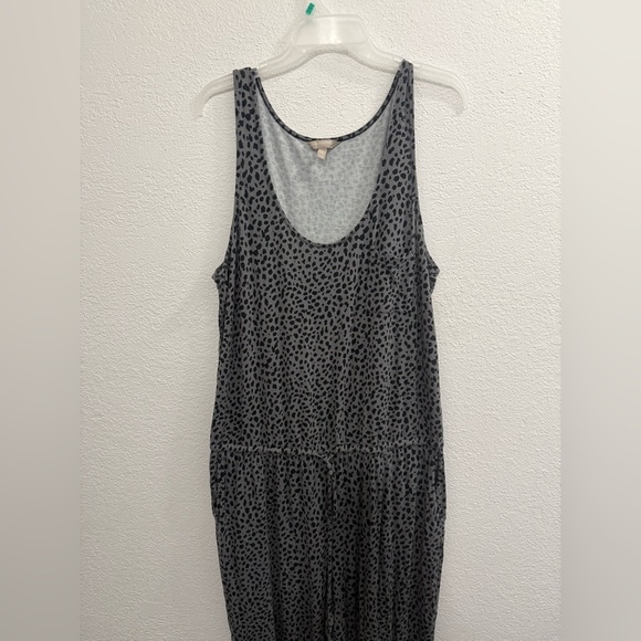 Banana Republic Jumpsuit Size XL Sleeveless animal Print Adults - Picture 2 of 6
